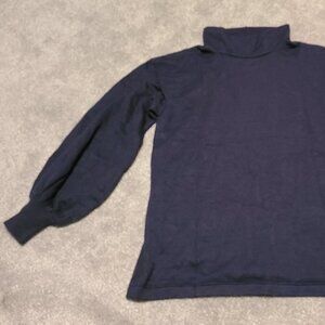 🥵 NWOT Navy blue turtle neck long sleeve shirt